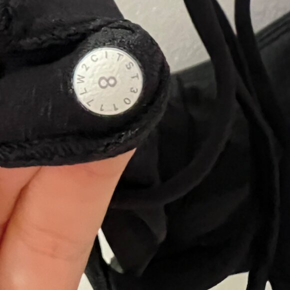 Lululemon Sports Bra (8) - Picture 3 of 3